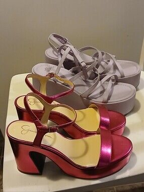 ​Bundle of 2 Platform Heels: Jessica Simpson Metallic Pink & Wild Fable Lavender
